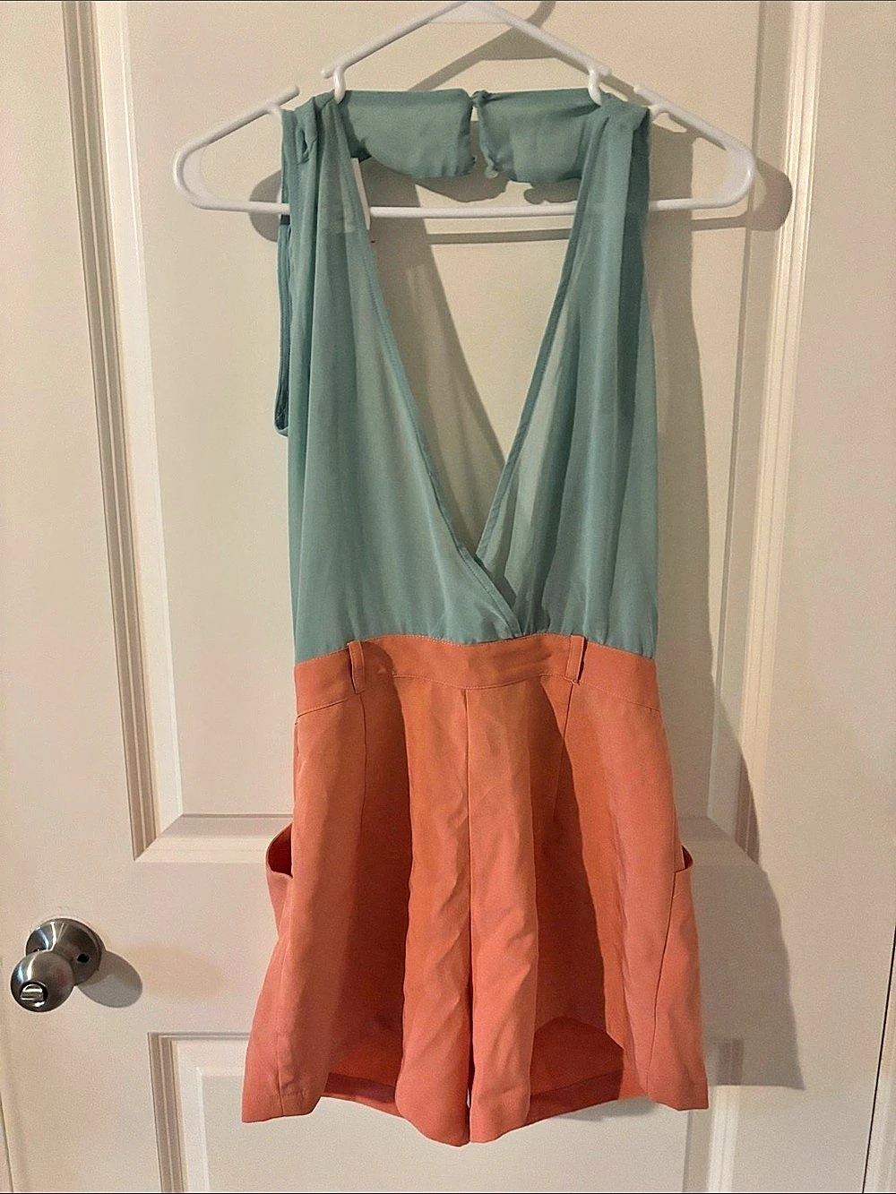 Eye Candy Romper in Green & Orange Size Small NWT